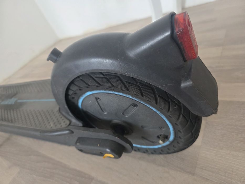 Hulajnoga elektryczna Segway Ninebot G30D II 350W 65km