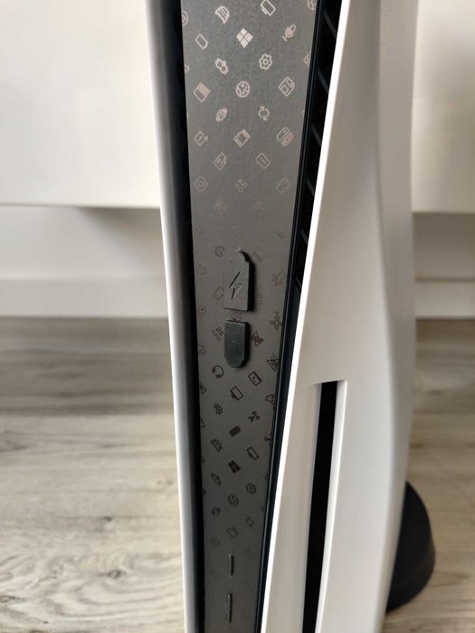 PlayStation 5 Como Nova | 2 Comandos + Extras + 2 Jogos