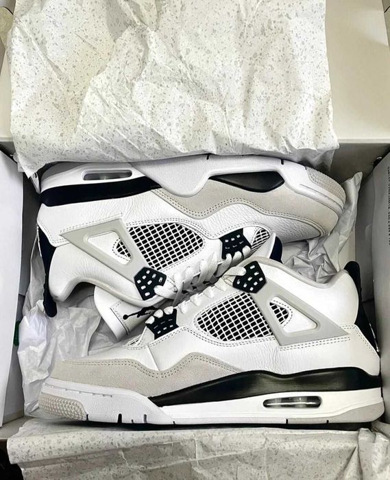 Jordan_Air_Jordan_4_Retro R.40