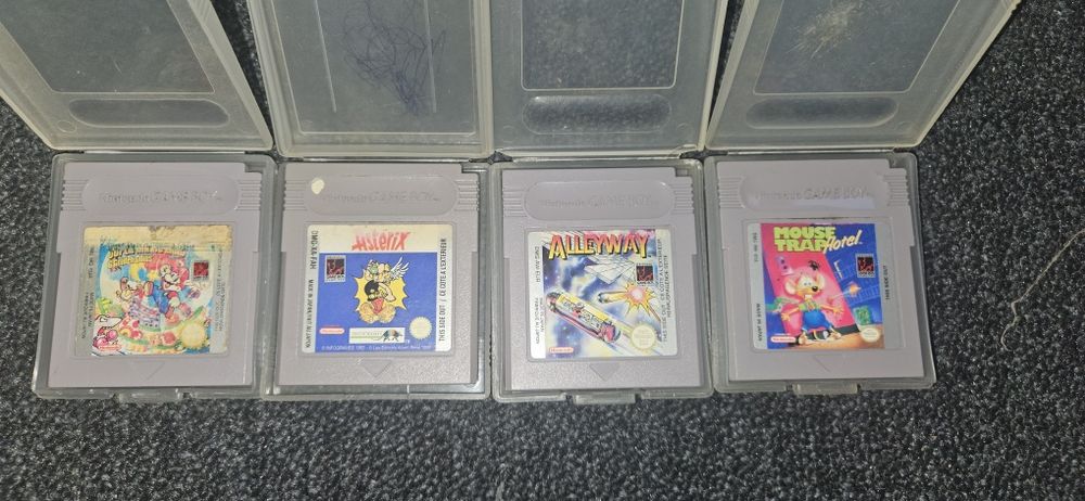 Vendo Jogos game boy