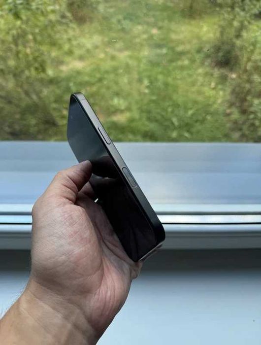 iPhone 16 128GB Czarny
