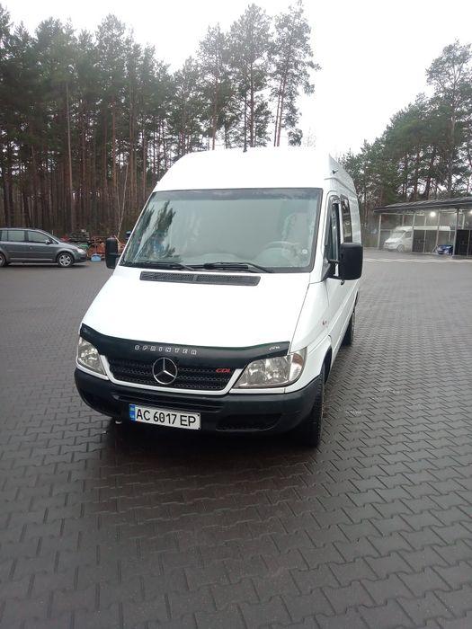 Продам Мерседес Спрінтер 2.7 тді