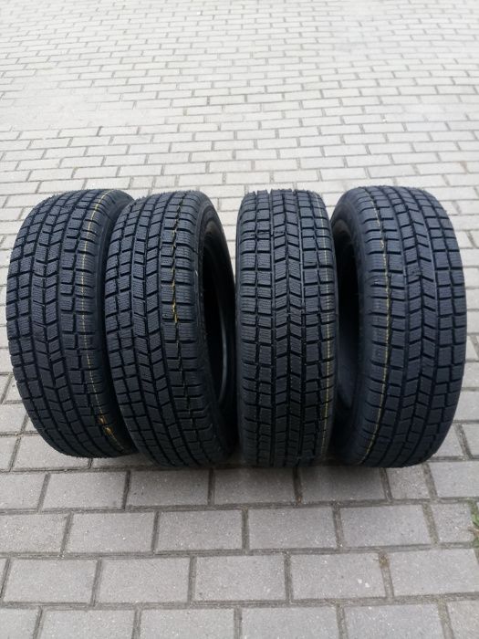 Opony Bieznikowane zimowe