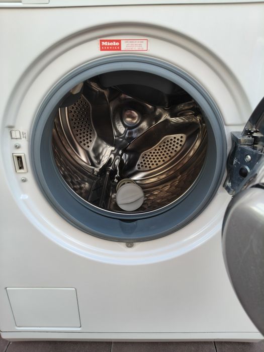Правильно сушильна машина Miele Model  WT2790WPM  на 7/4 кг
