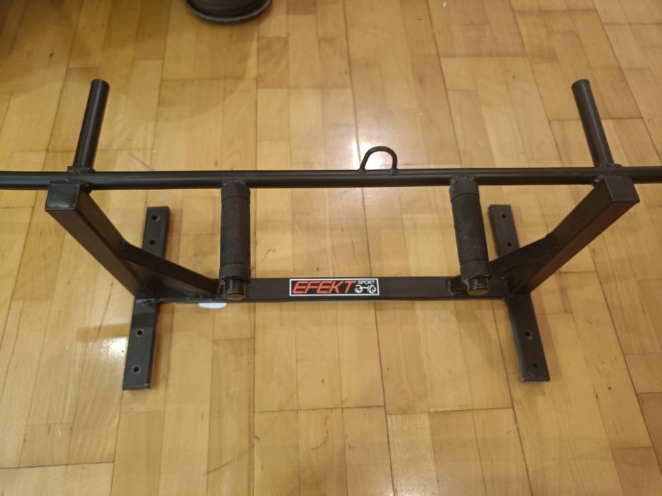 Drążek do podciągania sufitowy