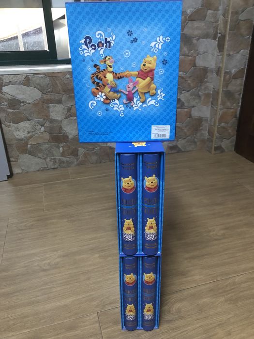 6 albuns Winnie The Pooh com caixa