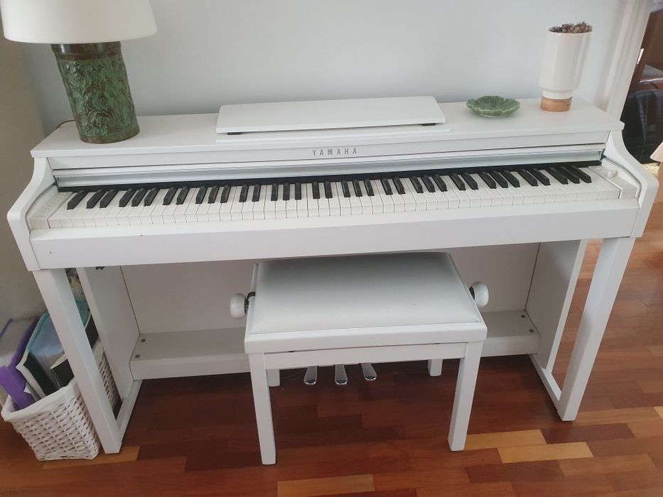 Piano Yamaha Clavinova
