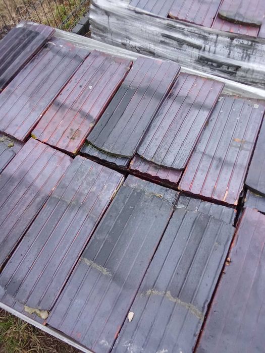 poniemiecka dachówka  karpiówka ceramiczna