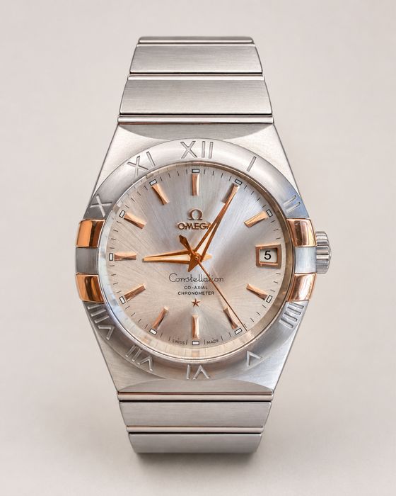 Jak Nowa Duża OMEGA CONSTELLATION Co-Axial 38 MM – 18K GOLD – CAL. 8500