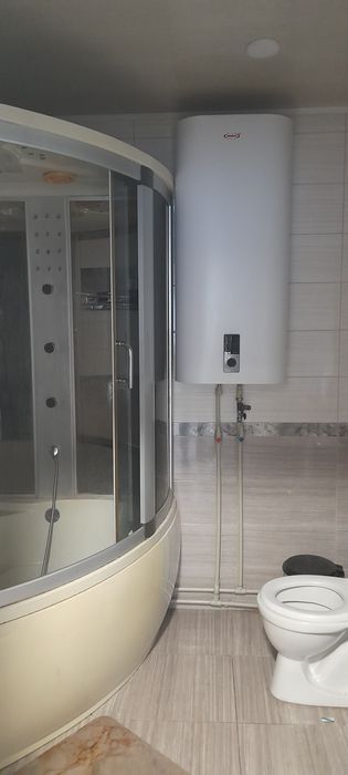 Продам дом в Никополе или обменяю на квартиру.