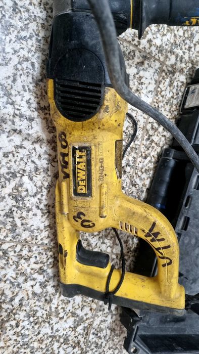 Martelo combinado Dewalt