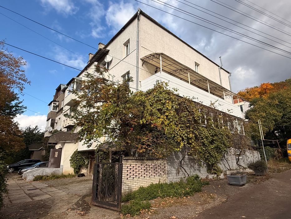 4 кімнатна квартира в центрі міста