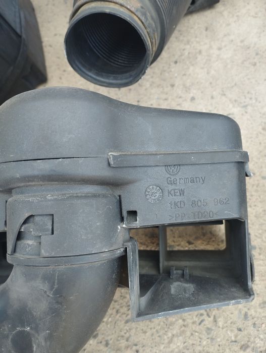 Корпус воздушного фильтра Passat B6 B7 Golf CC