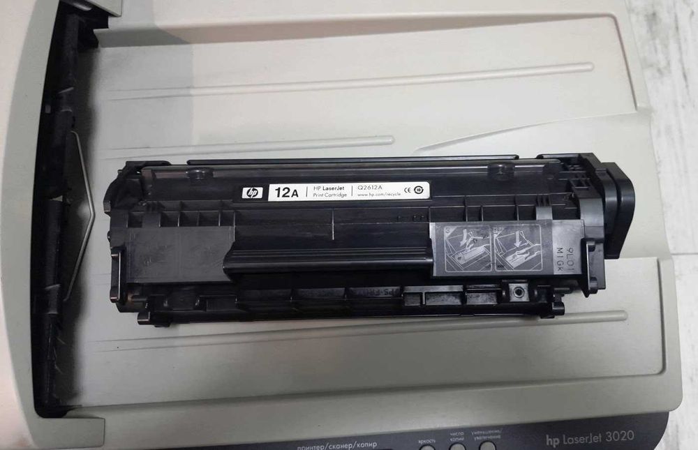 Принтер HP laserjet 3020, Б/В