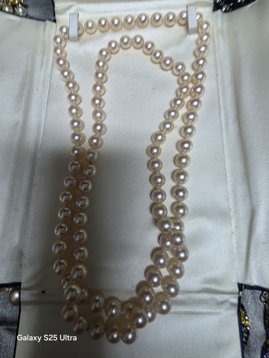 Colar verdadeiras perolas  lindo