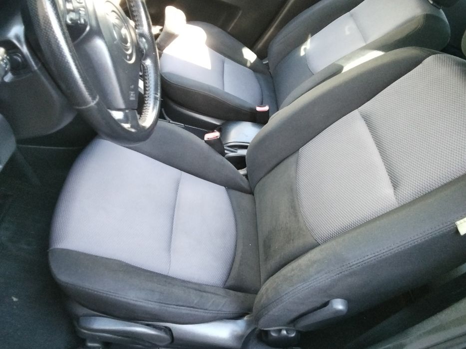 Mazda 5 Мазда 5 2007року