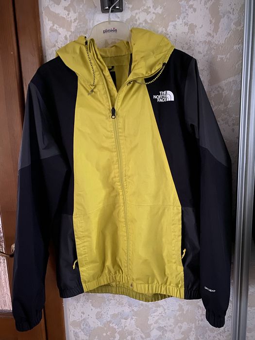 Вітровка чоловіча  The North Face