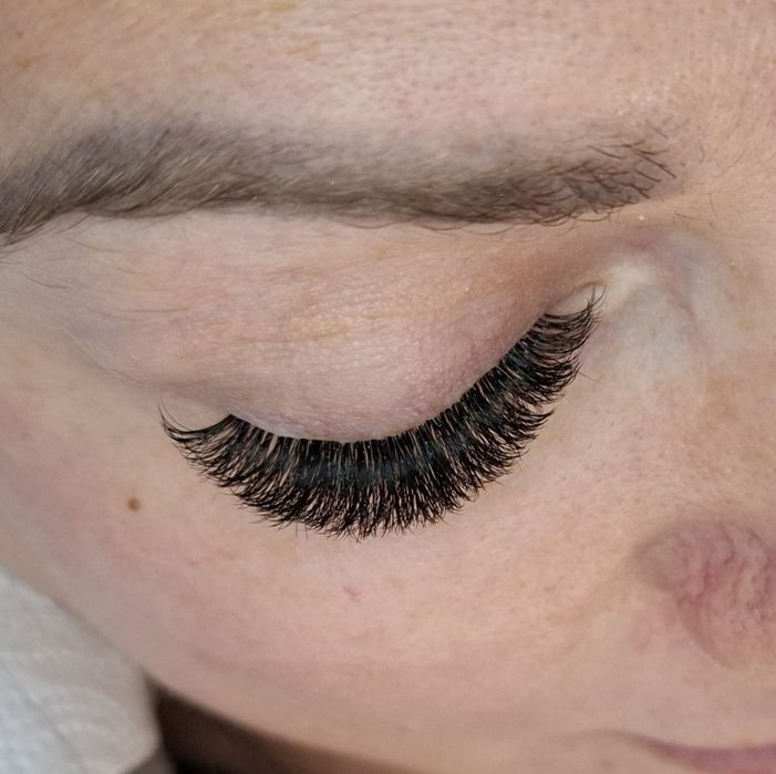 Stylizacja rzęs - Przedłużanie rzęs - Sosnowiec rzęsy