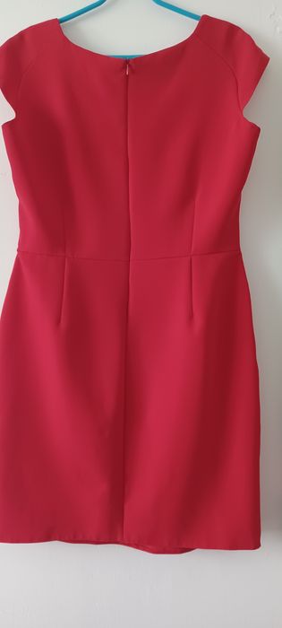 Sukienka z kieszeniami