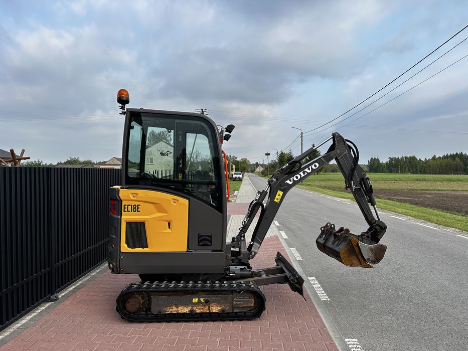 Minikoparka VOLVO EC18 E Rok. 2020! (Terex, Wacker Neuson, Kubota, Caterpillar, EC18D)