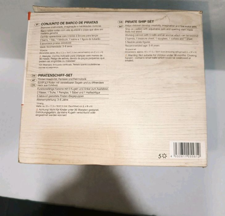 Play Tive Junior Barco de Piratas em Madeira idades 3-8 NOVO