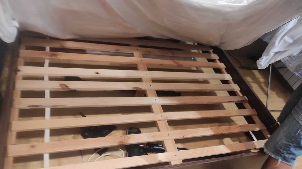 Продам   кровать