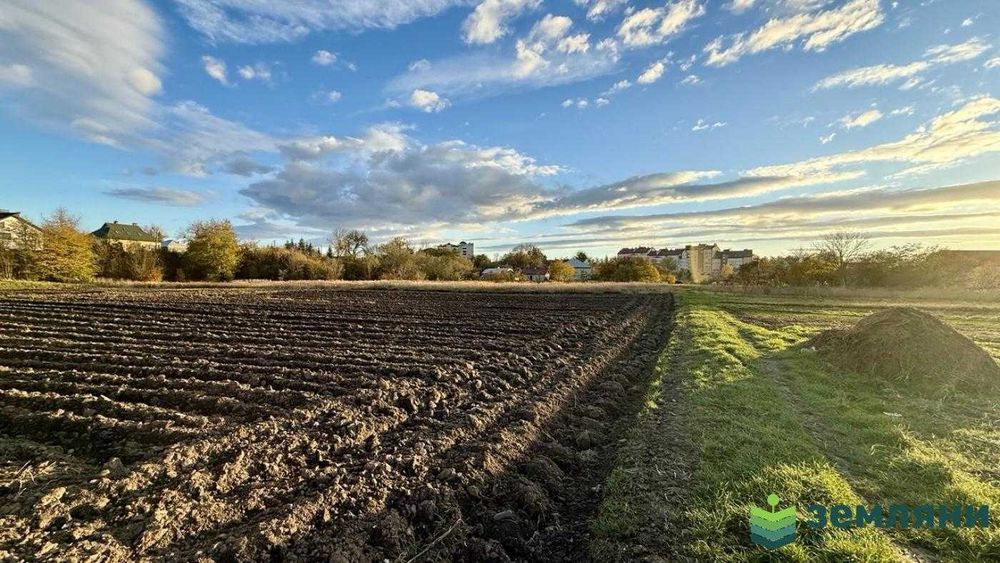 Продається земельна ділянка у с. Угорники (7)