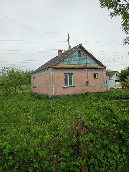 Продається будинок в селі Дерно