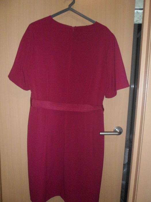 vestido manga curta com bolsos da marca YERA para mulher