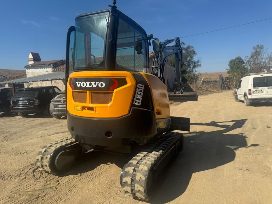 Volvo ECR35D (3.5T), 2018, 3100h, 2 baldes engate rápido, Entrega