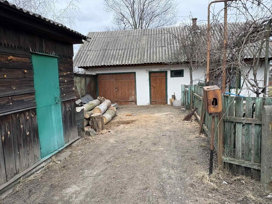 Подається будинок