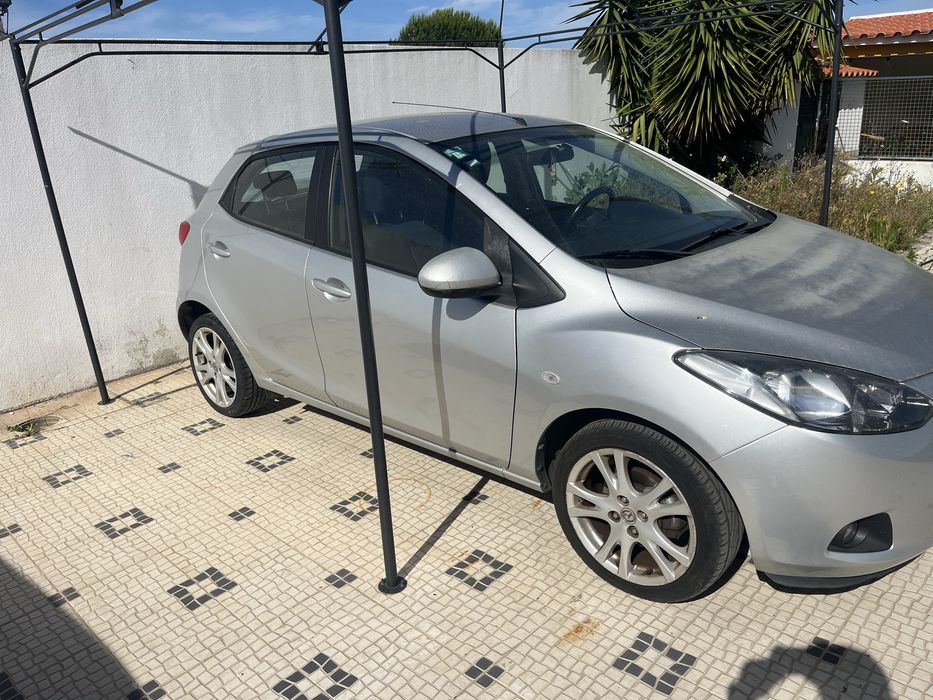 Mazda 2  poucos km
