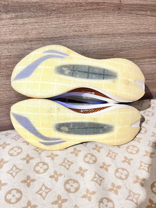 Li-ning Fedian Shadow Essential Оригінал Бігові