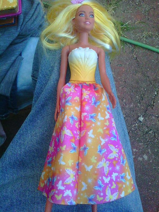 boneca barbie 2023 impecável