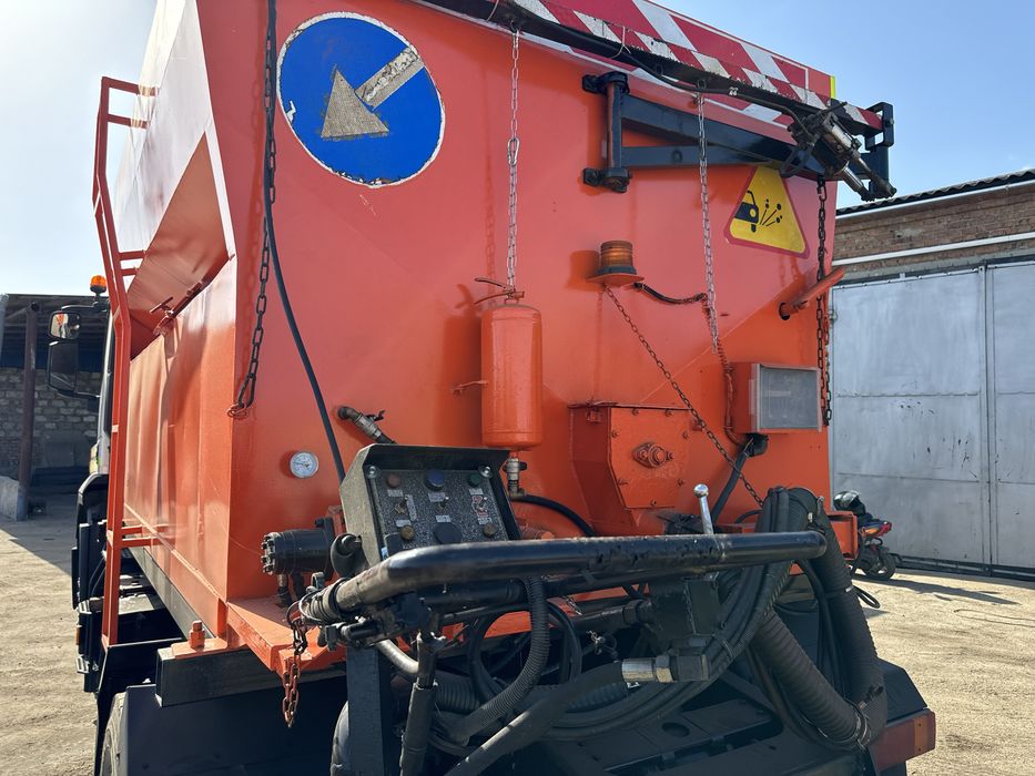 Продам Iveco з установкою для ямкового ремонту струмневий метод