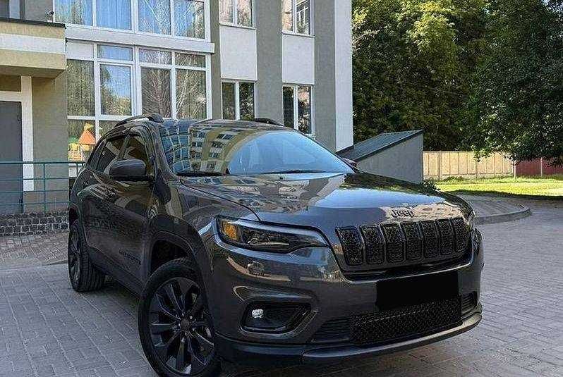 Jeep Cherokee.