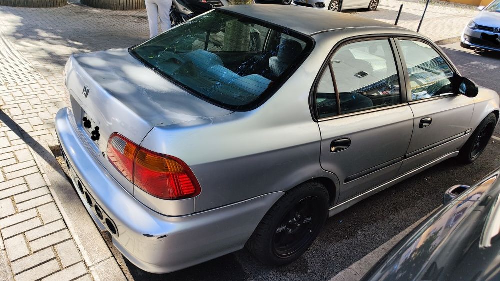 Vendo Honda Civic LX EK sedan canadiano B16A2.