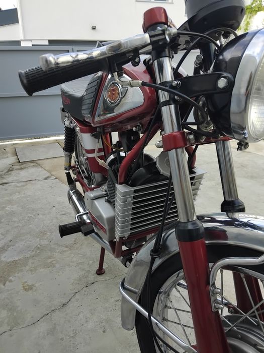 Motorizada famel xf 17