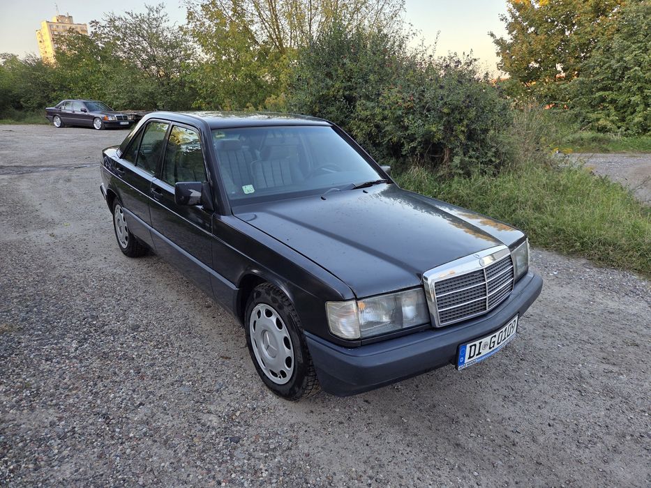 Mercedes-Benz Seria 190