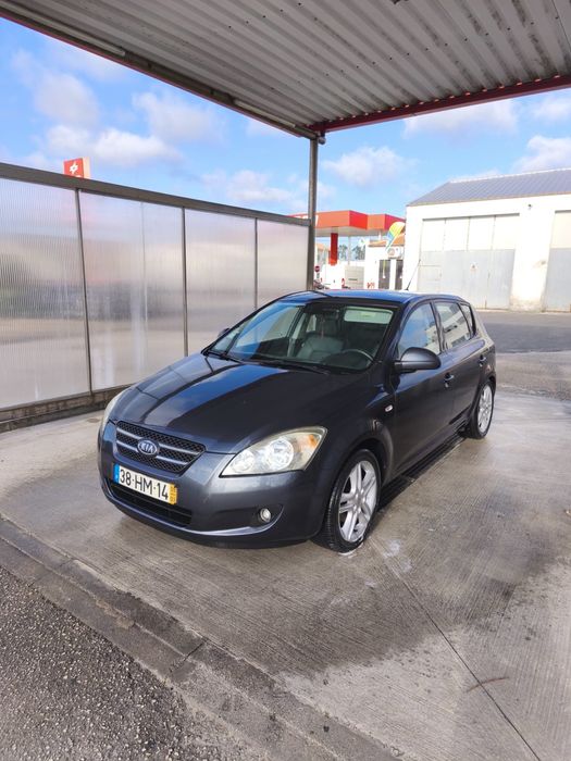 Kia CEED 1.6 Gasoleo 2009