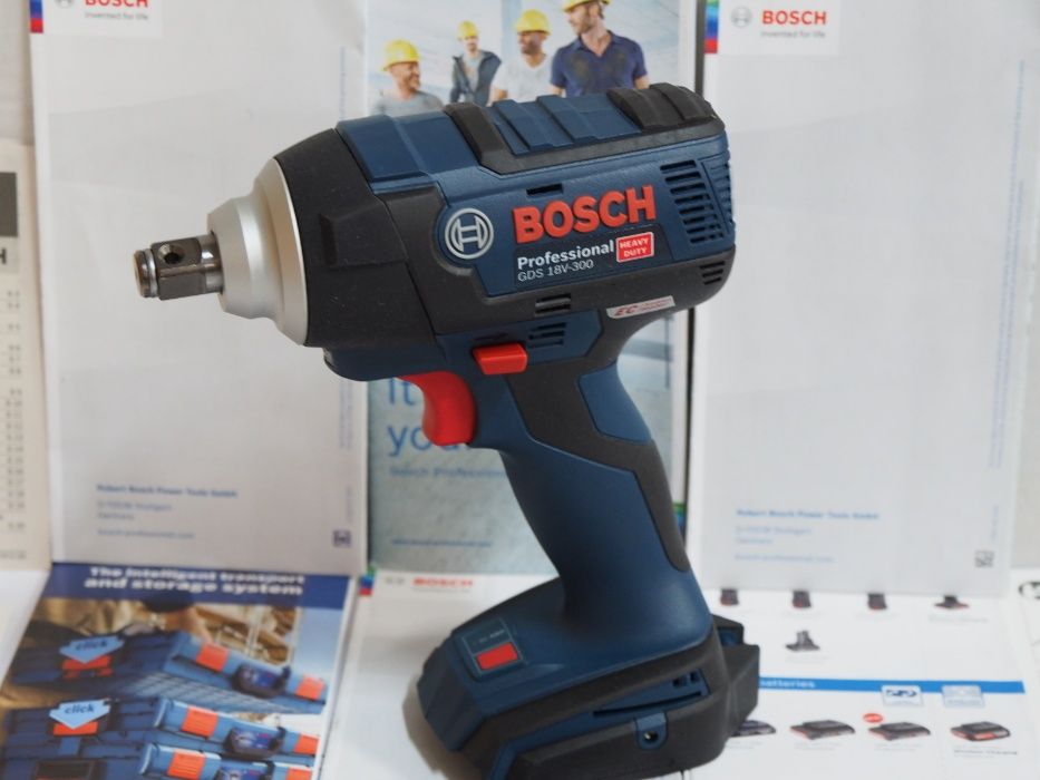 BOSCH GDS 18V-300 klucz udarowy Mocy 300Nm korpus bez bateria wurth