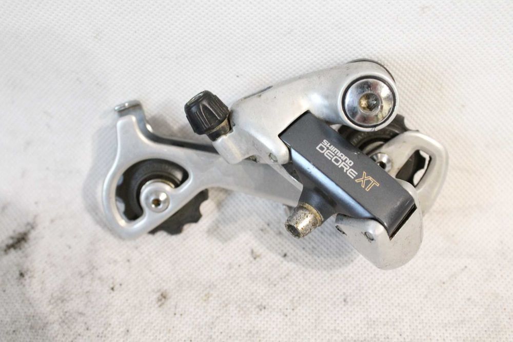 DOBRY STAN przerzutka shimano deore XT RD-M735 . 7s era JAPAN cu3