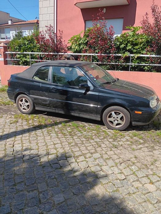 Vendo Golf Cabrio 2000 a gasolina
