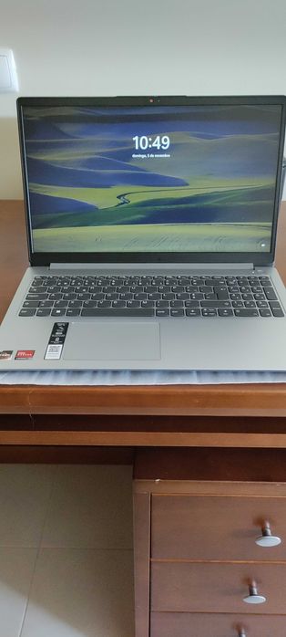 Portátil Lenovo IdeaPad 1
