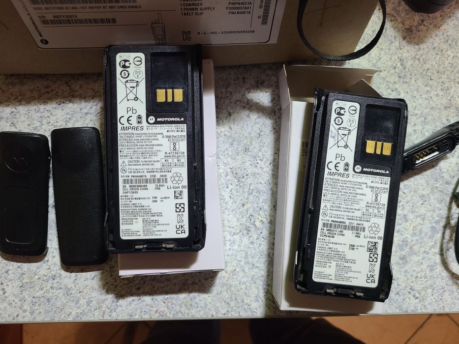 Motorola R7 UHF AES256