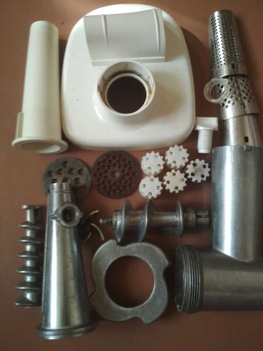 Мясорубка - соковыжималка Аксион Бриз, рабочая