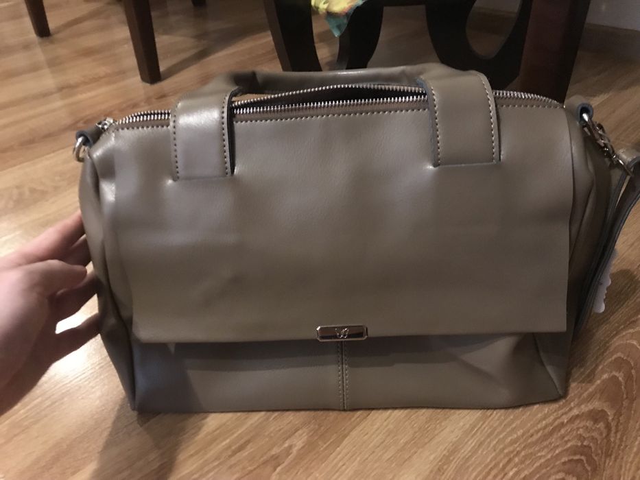 Жіноча сумка-портфель, цупка шкіра, нова