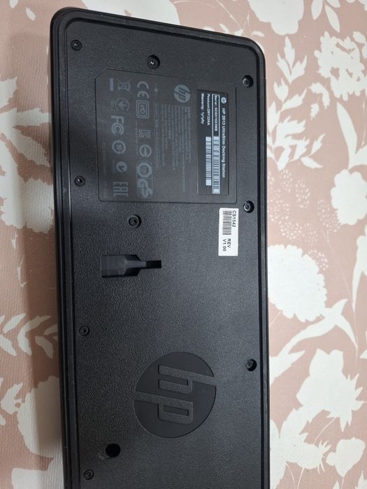 Vendo "hp 2013 ultraslim docstation" para portáteis hp  antigos