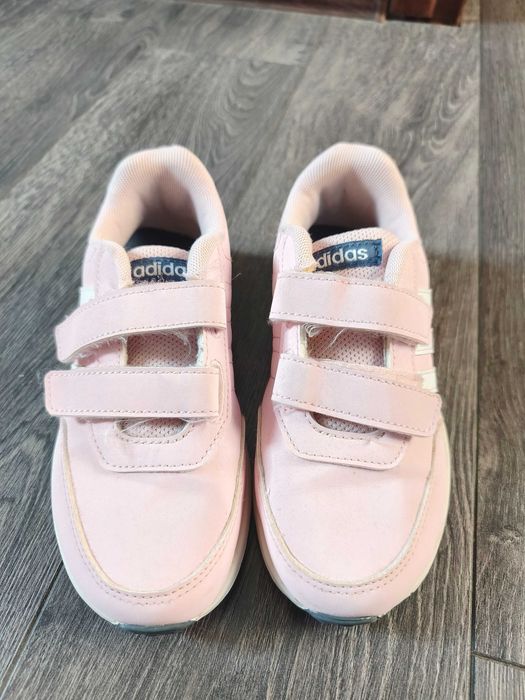 Buty adidas różowe r. 31