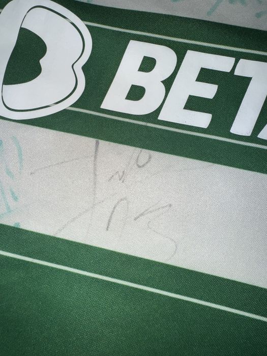 Camisola autografada Sporting